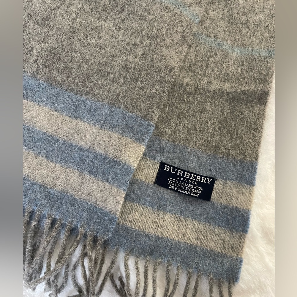 Authentic Nova Check Burberry Lambs Wool Scarf